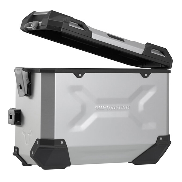 Kft Xx Xxx 70001 S 4 Xl